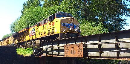 Click here to see the train pictures�������N���b�N